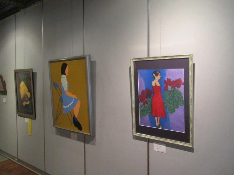 群馬県人物画協会　人物画展様子