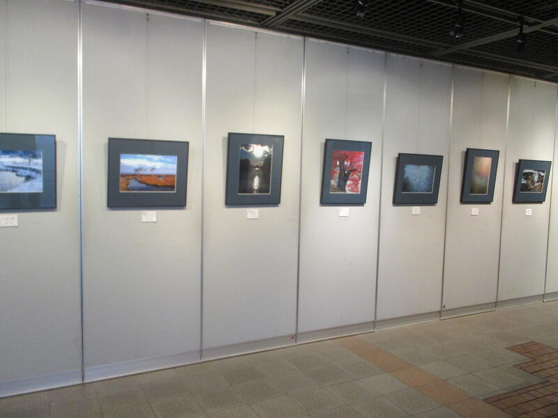 写遊アカギ　写真展様子