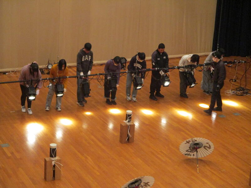 舞台技術講習会　照明体験様子