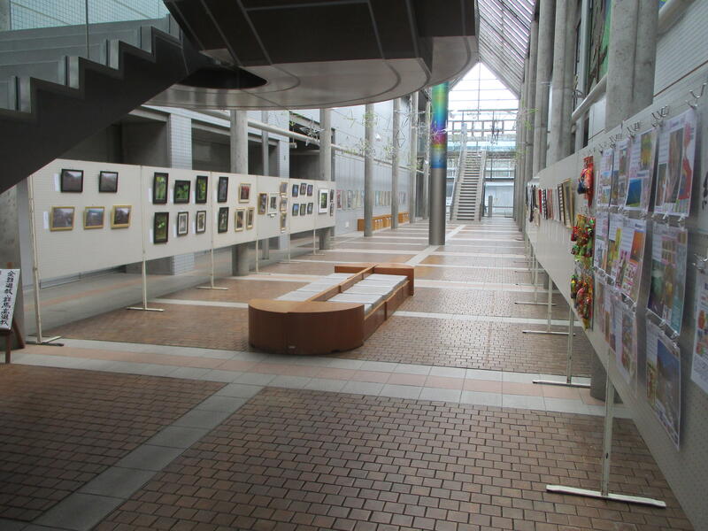 群馬退職教職員　作品展様子