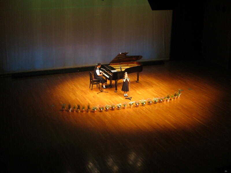 ちゅうりっぷの会　ピアノ発表会様子